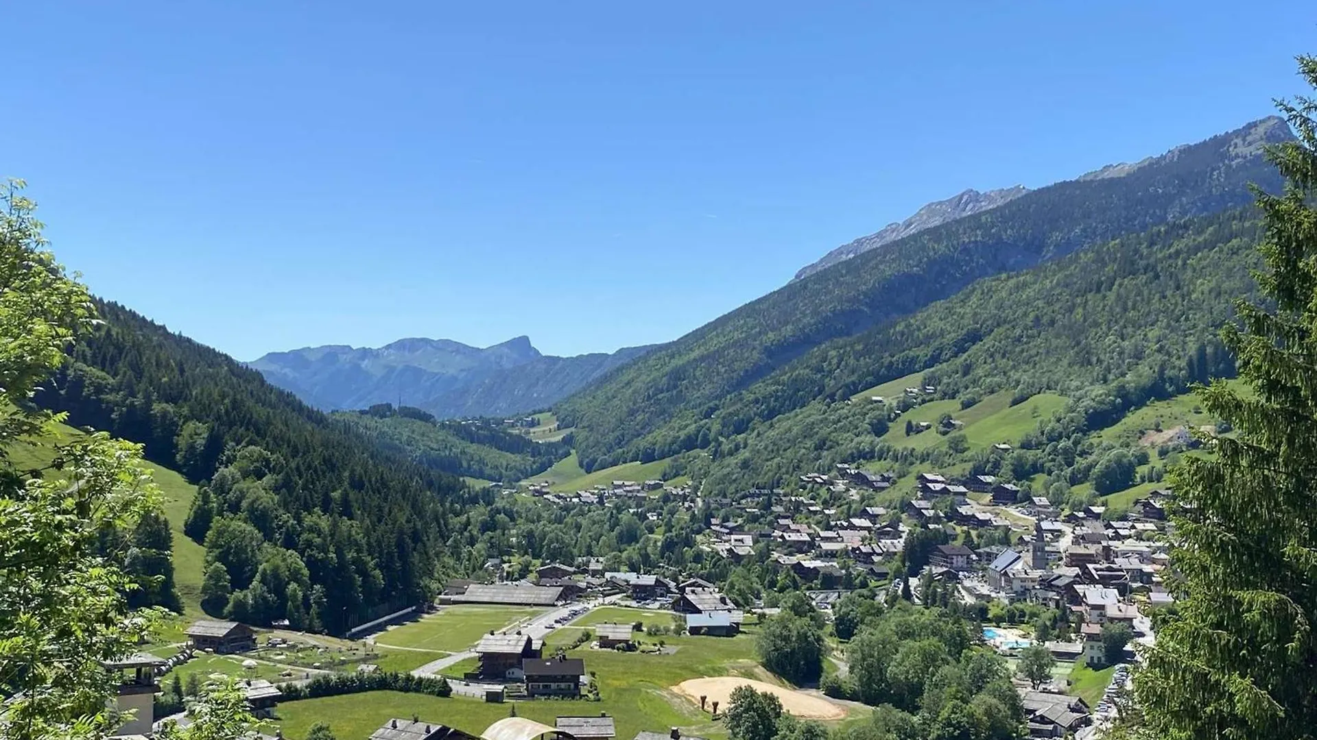 Studio Renove Avec Cabine - 26M² - 5 Pers - Balcon Expose Sud - Pres Skibus Et Remontees Mecaniques - Fr-1-458-125 Ле-Гран-Борнан